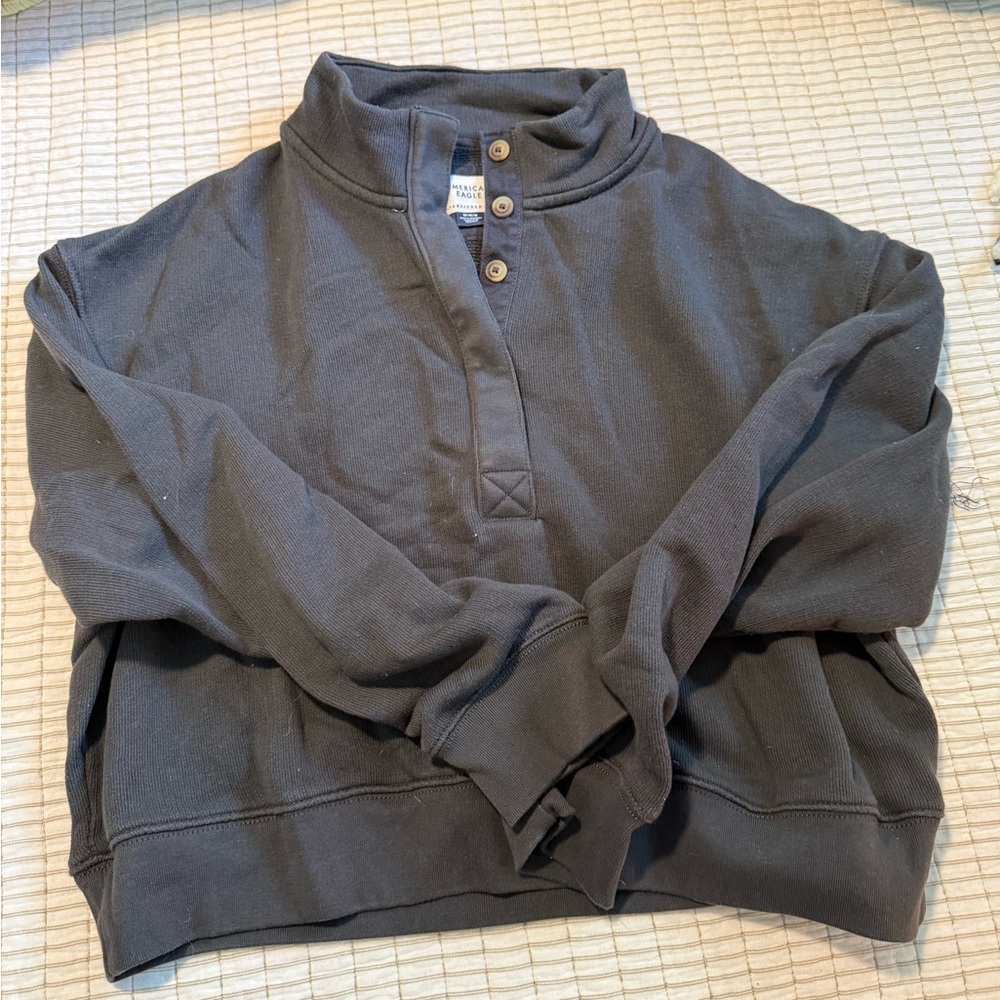 American Eagle cropped sweatshirt